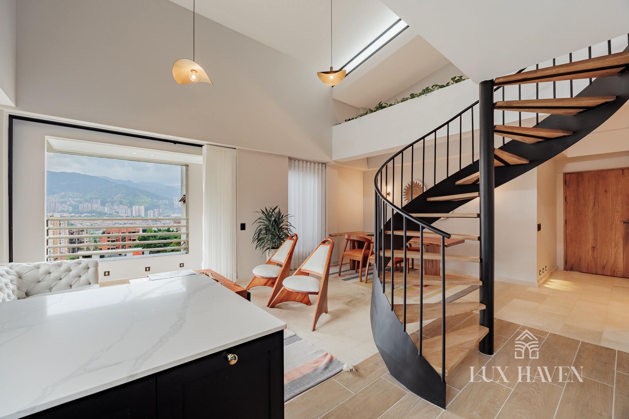 El Poblado Duplex Penthouse, Santa María de los Ángeles · El Poblado · Medellín · Antioquia — photograph 4 of 30