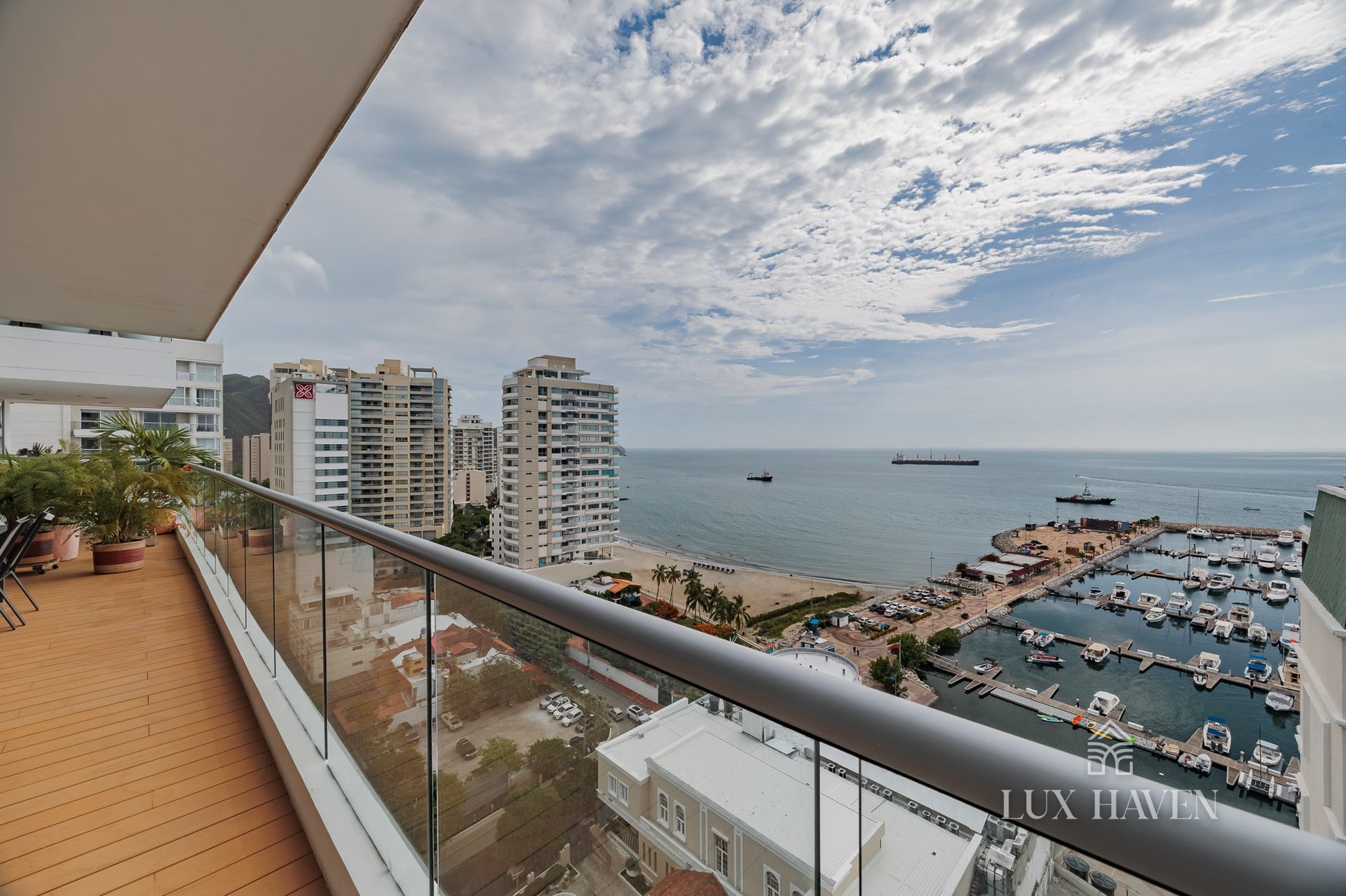 Grand Marina Residence, Marina-Front · Santa Marta · Magdalena — photograph 8 of 29