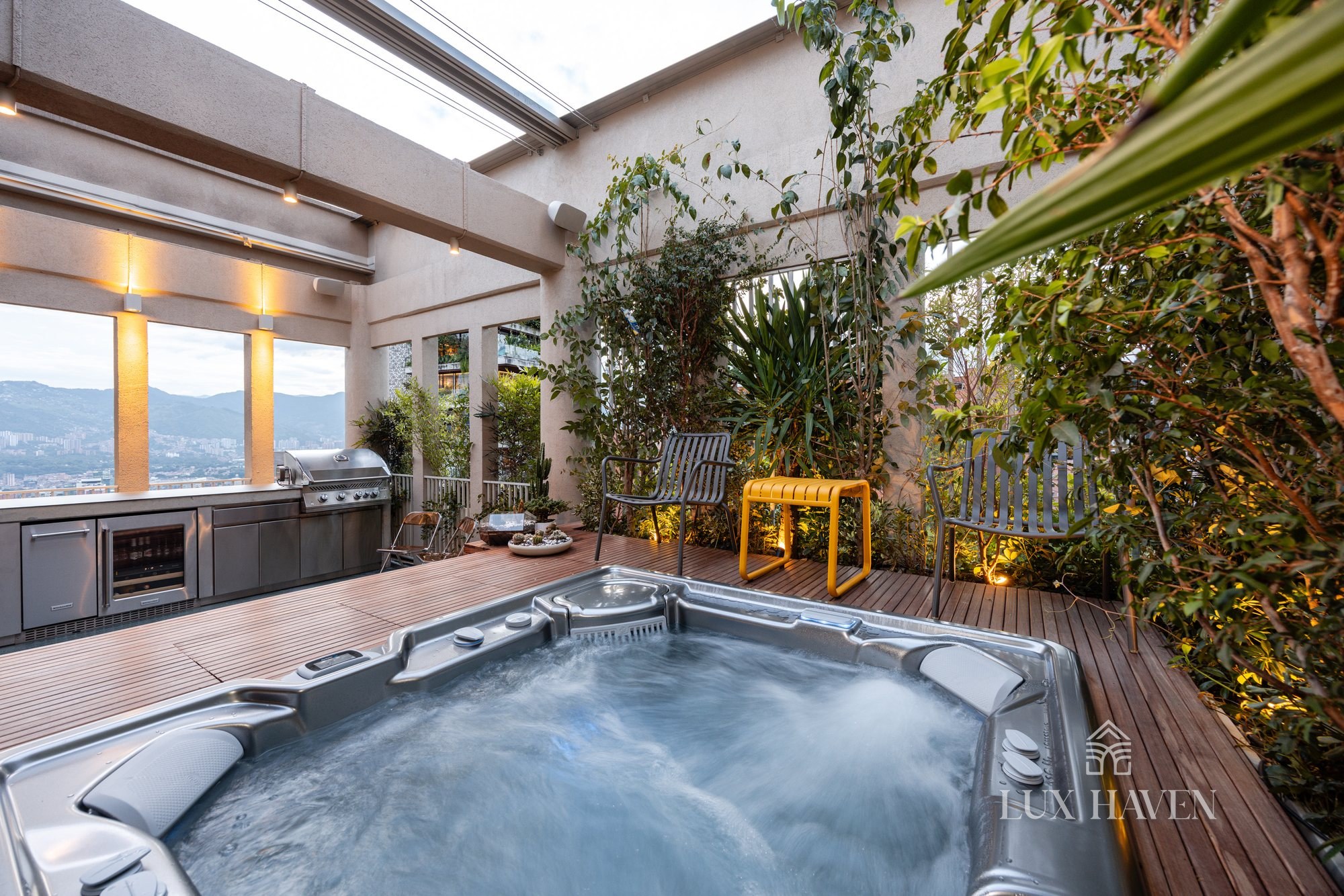 Provenza Garden Penthouse, Provenza · El Poblado · Medellín · Antioquia — photograph 14 of 35