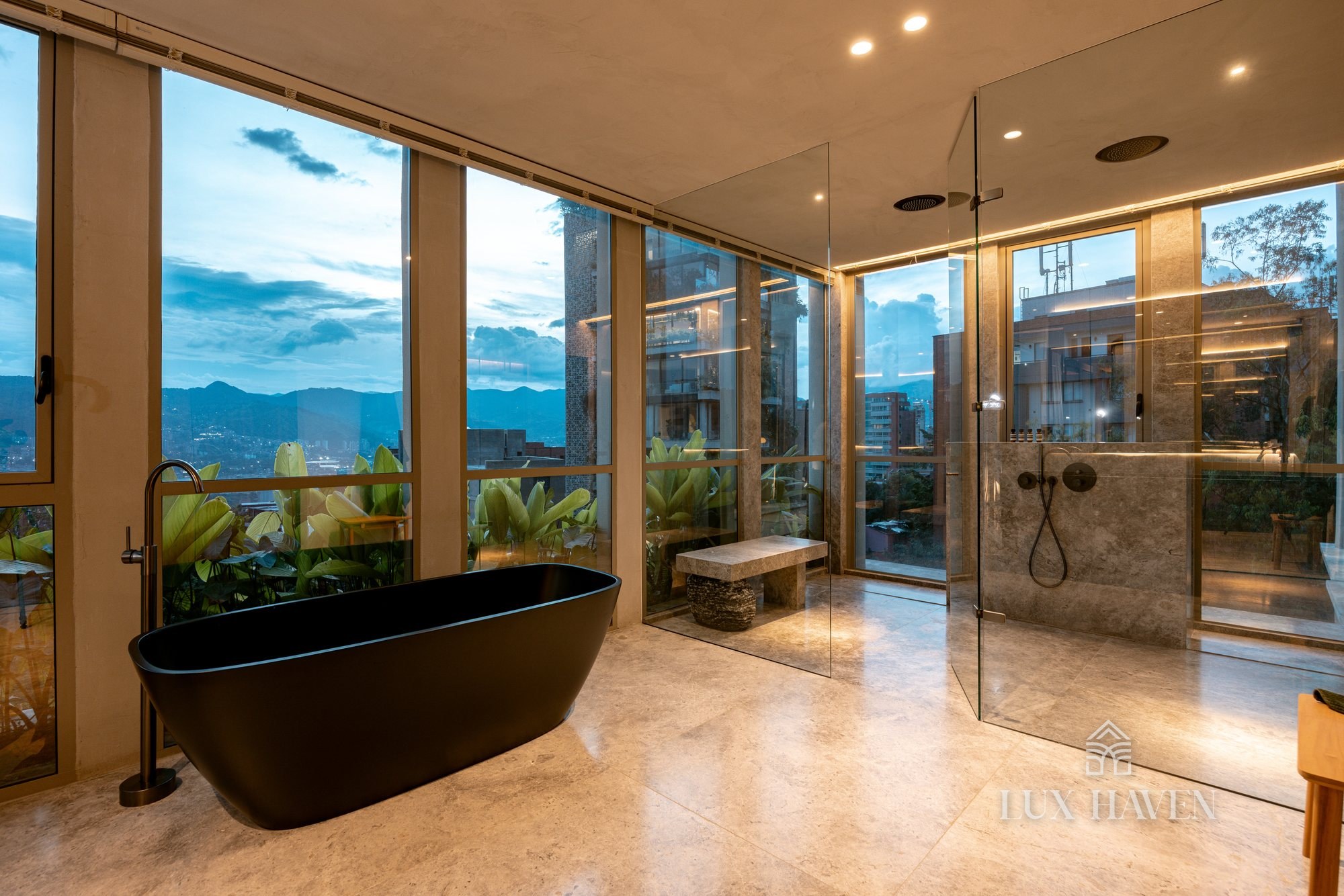 Provenza Garden Penthouse, Provenza · El Poblado · Medellín · Antioquia — photograph 24 of 35
