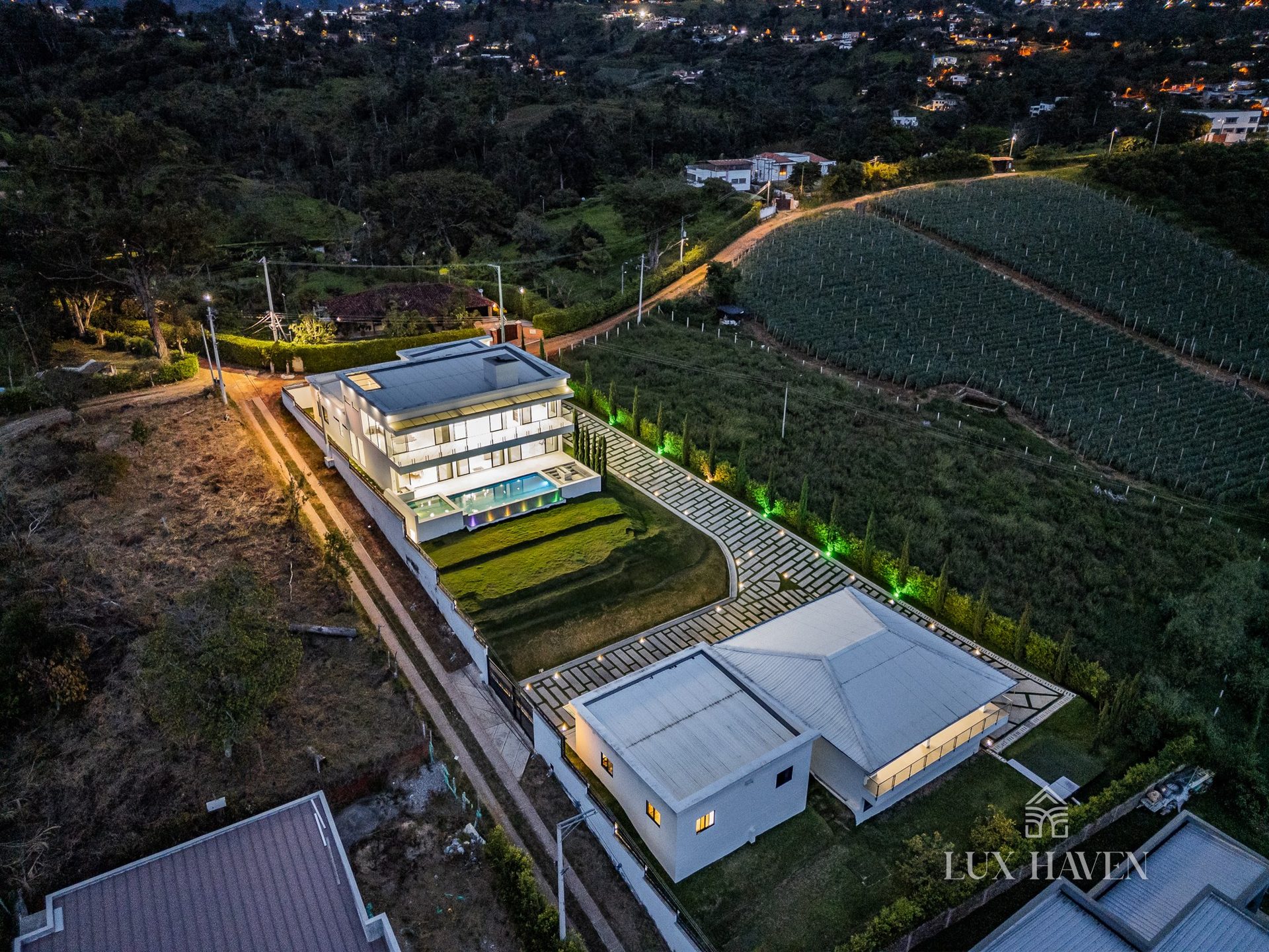 Architektenanwesen in Ruitoque, Mesa de Ruitoque · Santander — Aufnahme 1 von 30