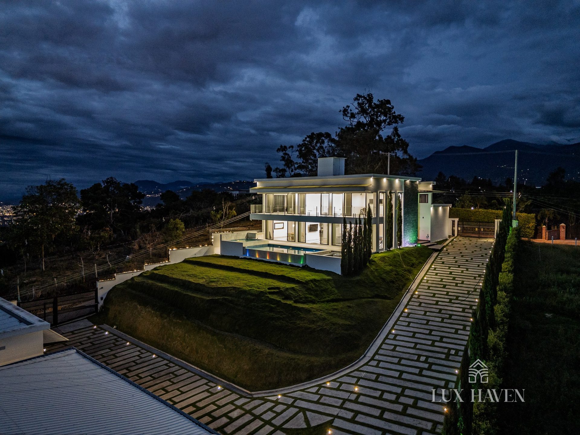 Architektenanwesen in Ruitoque, Mesa de Ruitoque · Santander — Aufnahme 3 von 30