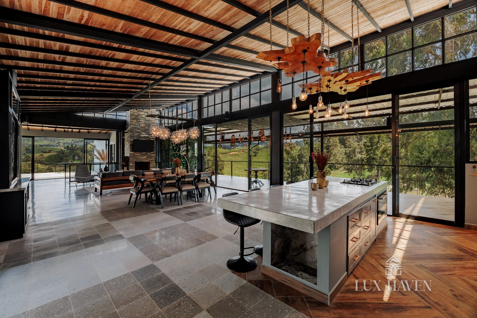 Andes Mountain Estate