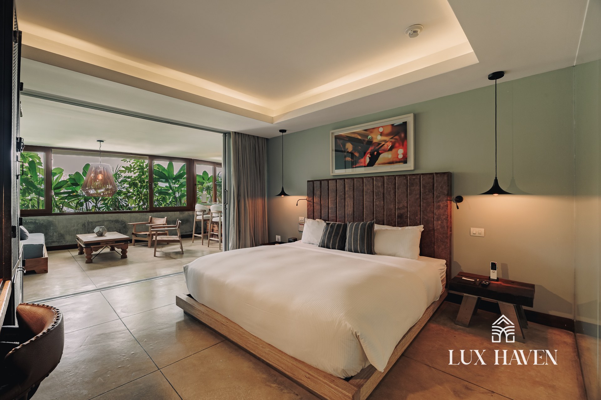 The Charlee Hotel Suites
