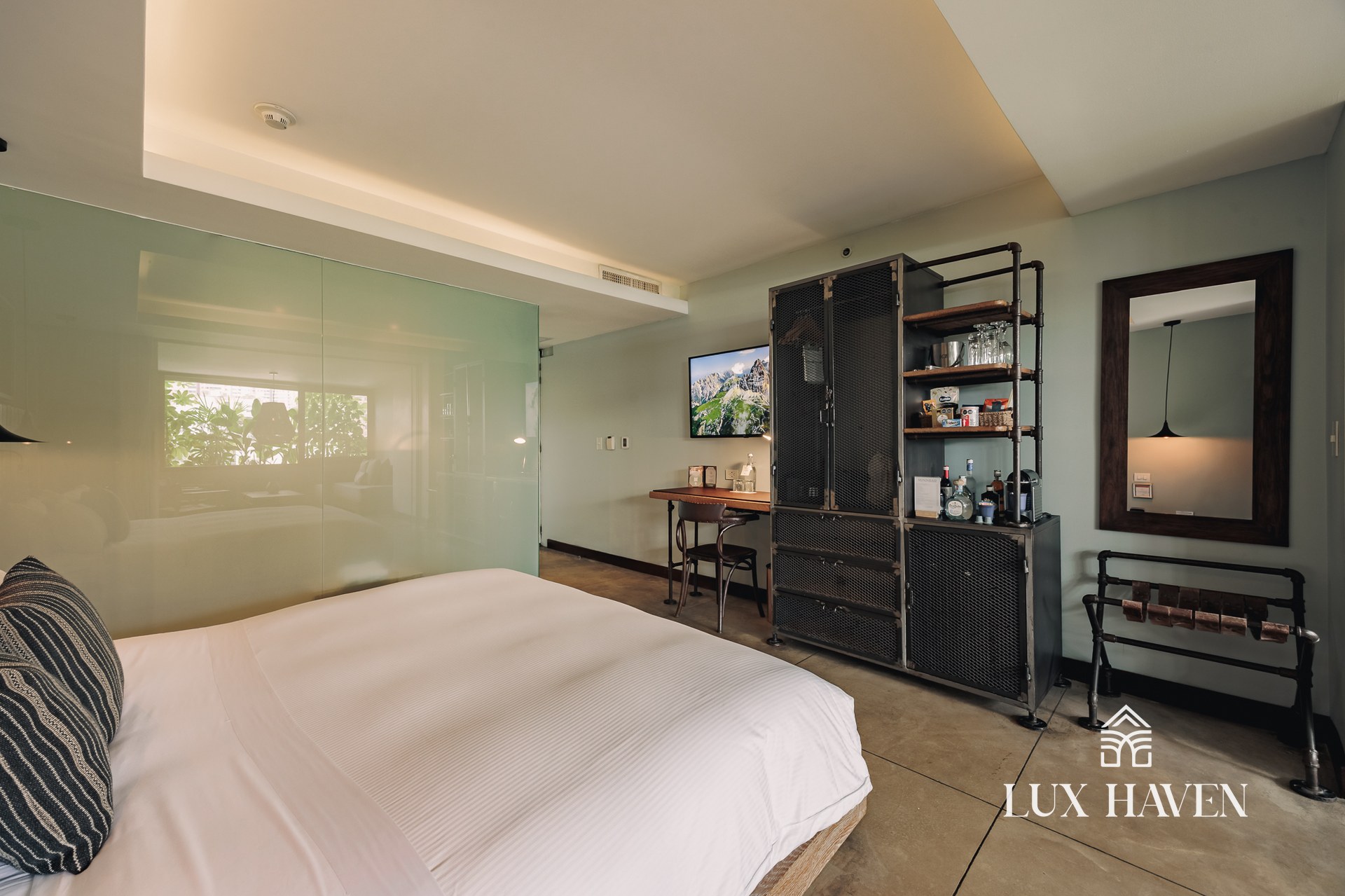 The Charlee Hotel Suites, Parque Lleras · El Poblado · Medellín · Antioquia — photograph 14 of 16